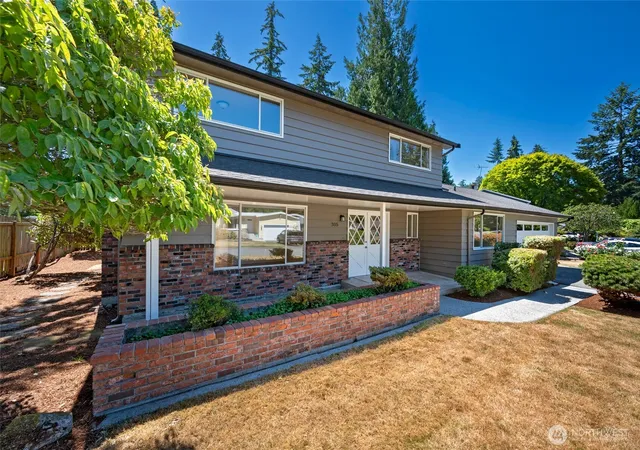 Photo 2 of Sale Pending at 305 Nw 198th Street, Shoreline, WA 98177 | MLS# NWM2562341 | Listing updated on 2026-09-17