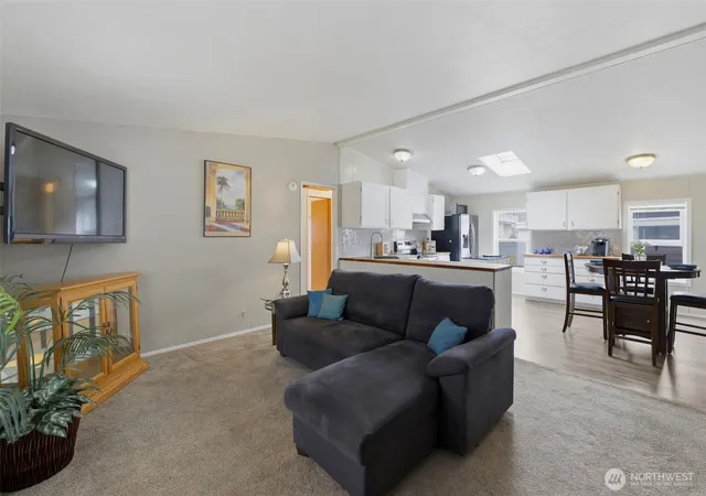 Photo 1 of Manufactured home for sale at 10601 63rd Street Ct E #60, Puyallup, WA 98372 | MLS# NWM2562712 | Listing updated on 2026-09-23
