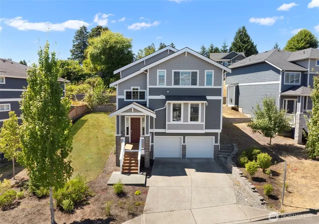Photo 1 of Single family home for sale at 19105 123rd Avenue Se, Renton, WA 98058 | MLS# NWM2562983 | Listing updated on 2026-09-17
