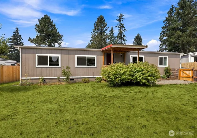 Photo 1 of Sale Pending at 13104 Ridge Cir E, Bonney Lake, WA 98391 | MLS# NWM2563285 | Listing updated on 2026-09-25