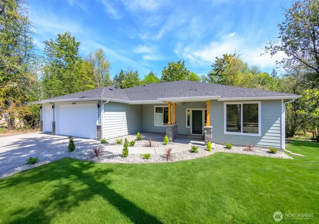 Photo 2 of Contingent at 14825 62nd Avenue Nw, Gig Harbor, WA 98332 | MLS# NWM2563315 | Listing updated on 2026-10-03