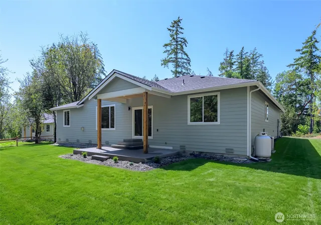 Photo 4 of Single family home for sale at 14825 62nd Avenue NW, Gig Harbor, WA 98332 | MLS# NWM2563315 | Listing updated on 2026-10-03
