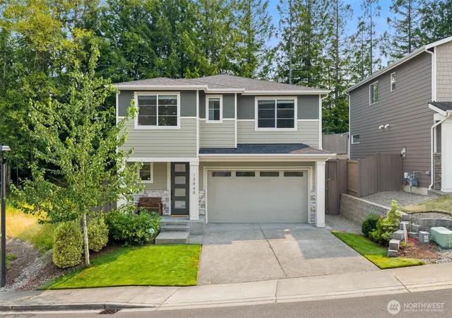 Photo 1 of Single family home for sale at 13949 Se 183rd Street, Renton, WA 98058 | MLS# NWM2563541 | Listing updated on 2026-09-24