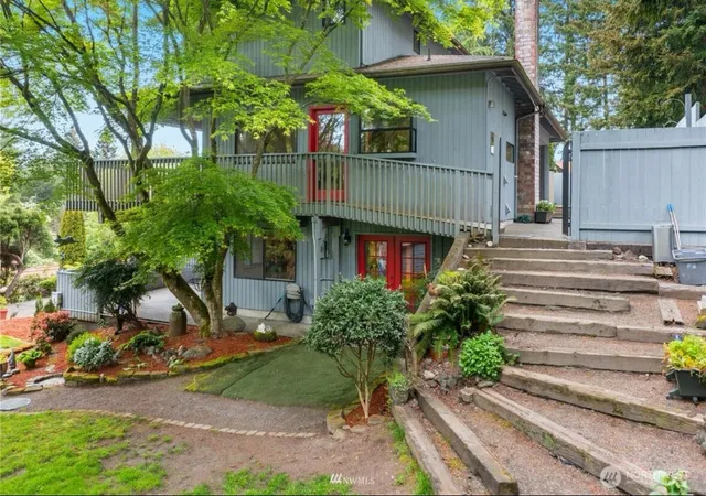 Photo 1 of Single family home for sale at 739 Ne Woods Ct, Bremerton, WA 98311 | MLS# NWM2563601 | Listing updated on 2026-09-27