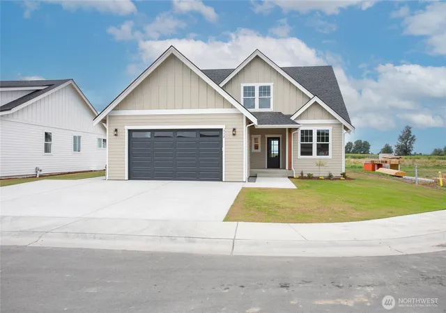 Photo 1 of Single family home for sale at 312 W 3rd Street, Everson, WA 98247 | MLS# NWM2563825 | Listing updated on 2026-09-29