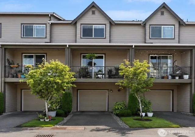 Photo 1 of Single family home for sale at 1912 113th Place Se, Everett, WA 98208 | MLS# NWM2564032 | Listing updated on 2026-09-23