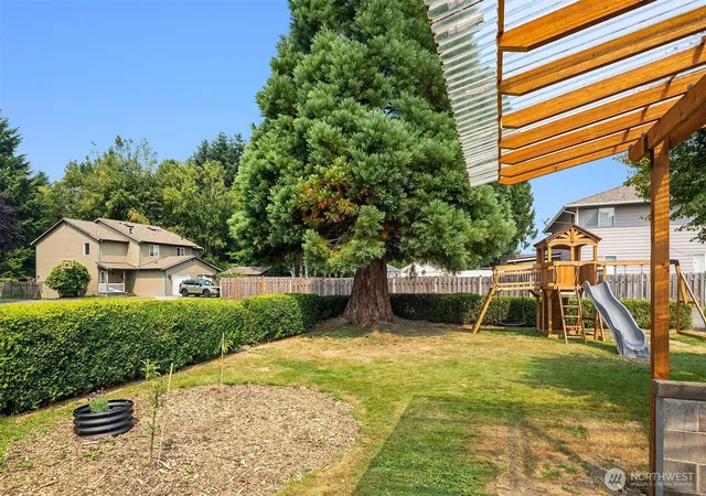 Photo 4 of Single family home for sale at 15502 182nd Avenue SE, Monroe, WA 98272 | MLS# NWM2564254 | Listing updated on 2026-10-01