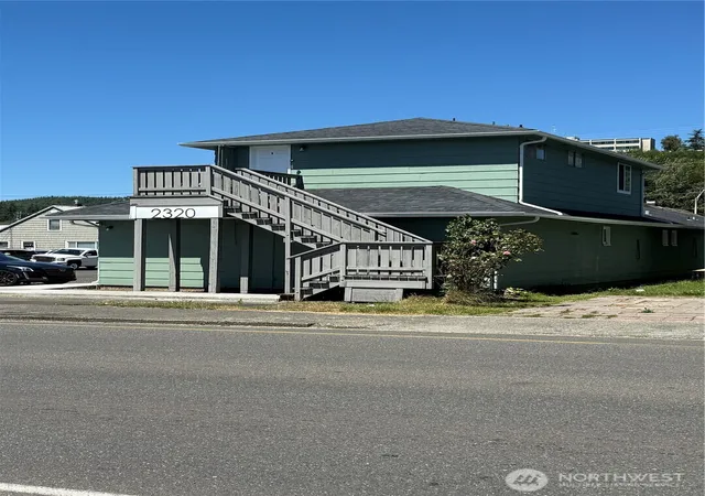 Photo 3 of Multi family home for sale at 2320 Simpson Ave, Aberdeen, WA 98520 | MLS# NWM2564295 | Listing updated on 2026-09-23