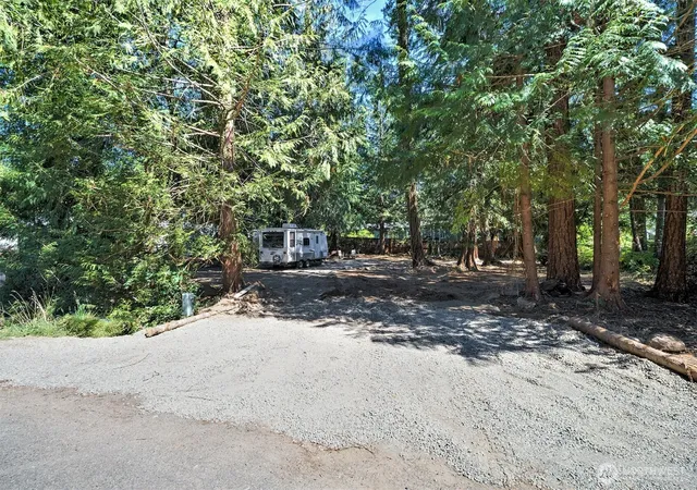 Photo 1 of Land for sale at 270 E Budd Dr, Shelton, WA 98584 | MLS# NWM2564324 | Listing updated on 2026-10-02