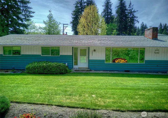 Photo 2 of Single family home for sale at 12202 Seattle Hl Rd, Snohomish, WA 98296 | MLS# NWM2564670 | Listing updated on 2026-09-30