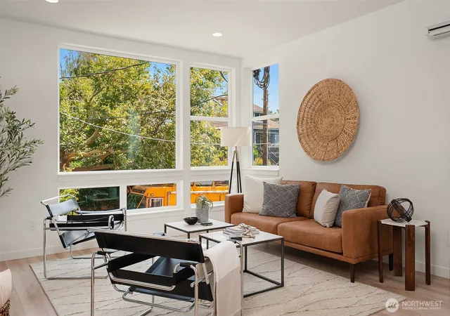 Photo 3 of Townhouse for sale at 721 15th Avenue #A, Seattle, WA 98122 | MLS# NWM2564826 | Listing updated on 2026-09-29