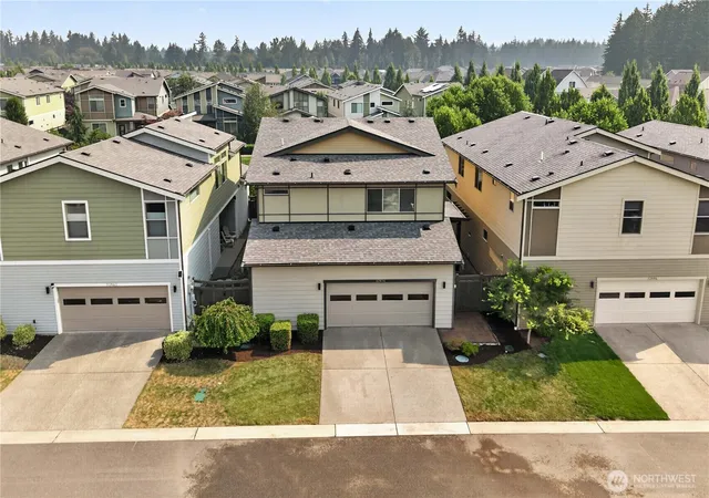 Photo 3 of Single family home for sale at 32974 Skyline Ln, Black Diamond, WA 98010 | MLS# NWM2564914 | Listing updated on 2026-10-01