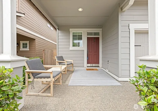 Photo 3 of Single family home for sale at 1210 29th Street Nw, Puyallup, WA 98371 | MLS# NWM2565087 | Listing updated on 2026-09-16