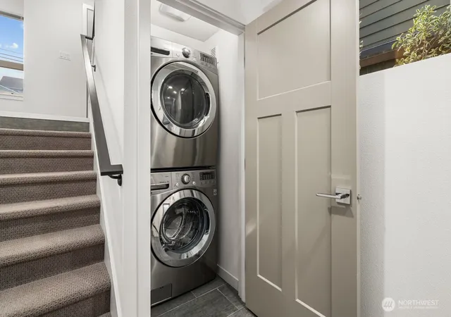 Photo 4 of Townhouse for sale at 3818 B 23rd Ave W, Seattle, WA 98199 | MLS# NWM2565118 | Listing updated on 2026-09-17