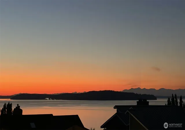 Photo 3 of Condo for sale at 101 Chinook Ln #C, Steilacoom, WA 98388 | MLS# NWM2565202 | Listing updated on 2026-09-17