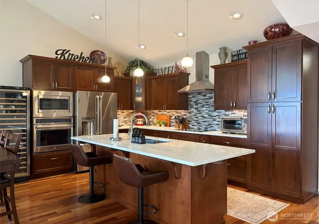 Photo 4 of Condo for sale at 101 Chinook Ln #C, Steilacoom, WA 98388 | MLS# NWM2565202 | Listing updated on 2026-09-17