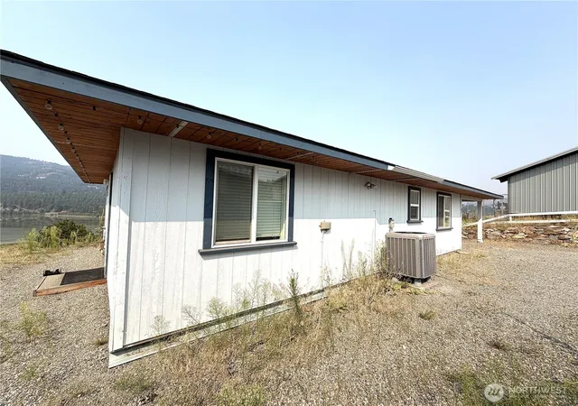 Photo 3 of Single family home for sale at 62 Heron Loop, Republic, WA 99166 | MLS# NWM2565350 | Listing updated on 2026-09-23
