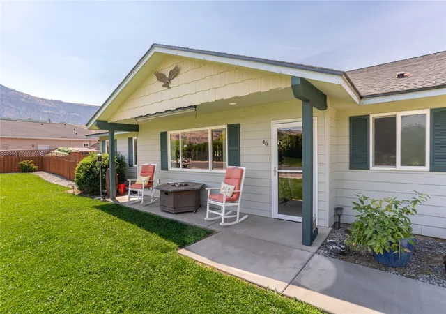 Photo 3 of Sale Pending at 46 Saratoga Ln, Malaga, WA 98828 | MLS# NWM2565397 | Listing updated on 2026-09-30
