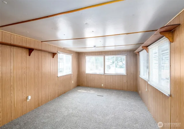 Photo 3 of Manufactured home for sale at 125 195th Street E #15, Spanaway, WA 98387 | MLS# NWM2565568 | Listing updated on 2026-09-30