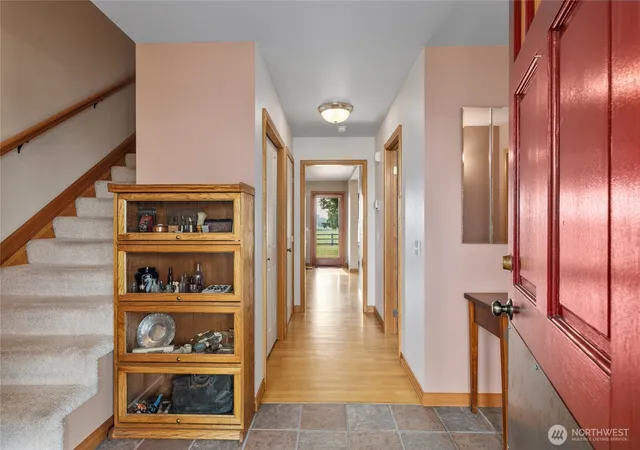 Photo 3 of Single family home for sale at 461 Fields Rd, Ellensburg, WA 98926 | MLS# NWM2565963 | Listing updated on 2026-09-28