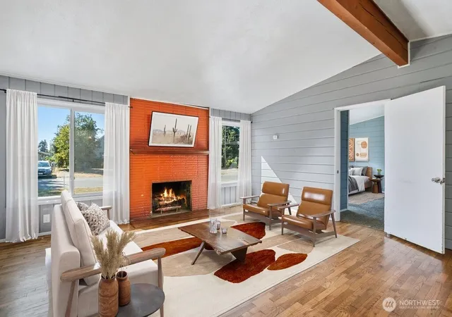 Photo 4 of Single family home for sale at 4301 E F St, Tacoma, WA 98404 | MLS# NWM2566186 | Listing updated on 2026-09-30