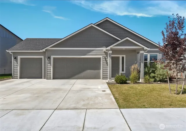 Photo 1 of Single family home for sale at 1451 Michele Ave, Walla Walla, WA 99362 | MLS# NWM2566362 | Listing updated on 2026-09-23