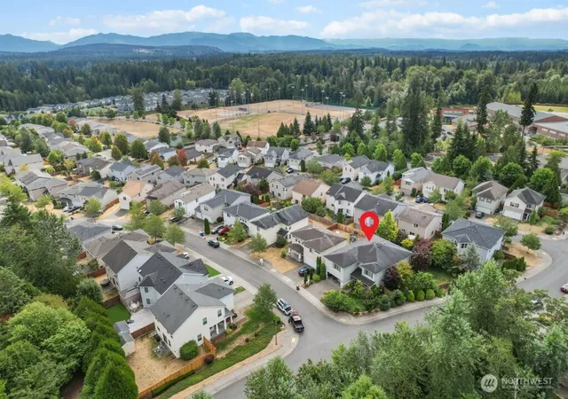 Photo 4 of Single family home for sale at 21409 SE 298th Place, Kent, WA 98042 | MLS# NWM2566441 | Listing updated on 2026-09-25