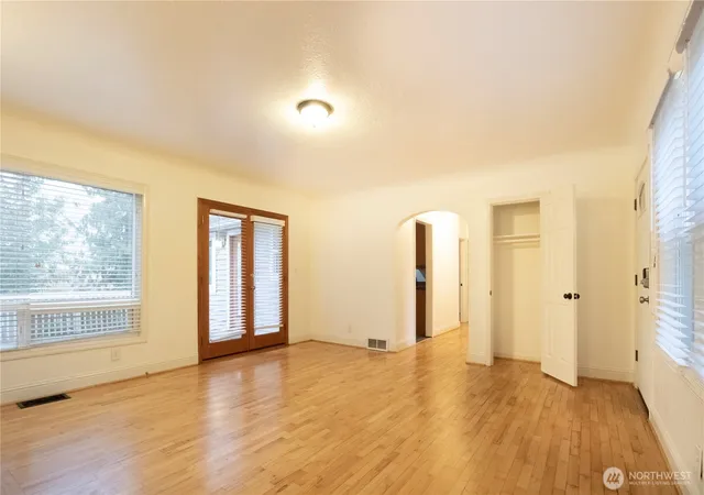 Photo 4 of Single family home for sale at 11634 25Th Ave S, Seattle, WA 98168 | MLS# NWM2566484 | Listing updated on 2026-09-27
