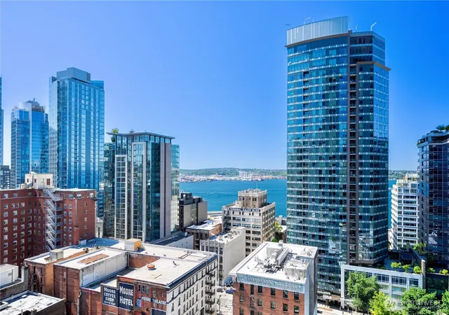 Photo 2 of Condo for sale at 300 Virginia St #1911, Seattle, WA 98101 | MLS# NWM2566505 | Listing updated on 2026-09-17