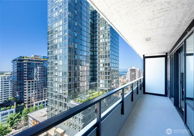 Photo 3 of Condo for sale at 300 Virginia St #1911, Seattle, WA 98101 | MLS# NWM2566505 | Listing updated on 2026-09-17