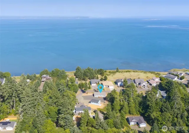 Photo 3 of Manufactured home for sale at 227 Sunrise Ave Se, Ocean Shores, WA 98569 | MLS# NWM2566872 | Listing updated on 2026-09-16