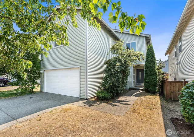 Photo 3 of Single family home for sale at 5102 200th Street Ct E, Spanaway, WA 98387 | MLS# NWM2566966 | Listing updated on 2026-09-26