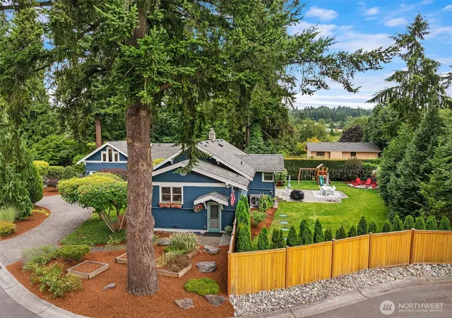Photo 3 of Single family home for sale at 13525 Ne 188th Place, Woodinville, WA 98072 | MLS# NWM2567638 | Listing updated on 2026-09-23