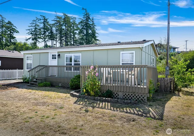 Manufactured home for sale at 7424 Cotterill Blvd, Blaine, WA 98230 | MLS# NWM2567648
