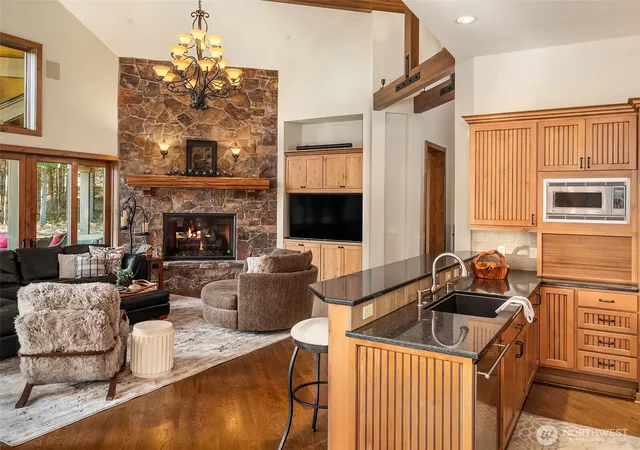 Photo 4 of Single family home for sale at 91 Rushing Water Ln, Cle Elum, WA 98922 | MLS# NWM2567664 | Listing updated on 2026-09-16
