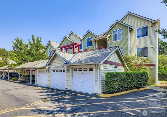 Photo 3 of Condo for sale at 13000 Admiralty Way #A205, Everett, WA 98204 | MLS# NWM2567804 | Listing updated on 2026-09-23