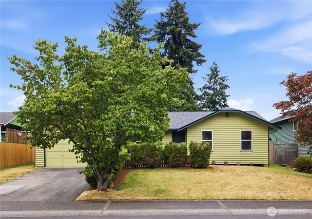 Photo 1 of Single family home for sale at 35311 19th Avenue Sw, Federal Way, WA 98023 | MLS# NWM2568036 | Listing updated on 2026-09-18