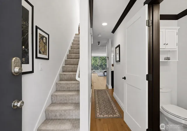 Photo 3 of Condo for sale at 17001 Inglewood Rd Ne #N208, Kenmore, WA 98028 | MLS# NWM2568375 | Listing updated on 2026-10-02