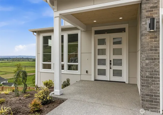 Photo 2 of Single family home for sale at 1515 Sunnyside Blvd, Lake Stevens, WA 98258 | MLS# NWM2568472 | Listing updated on 2026-09-23