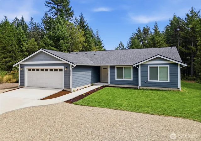 Photo 3 of Single family home for sale at 11201 Helena Trl Sw, Port Orchard, WA 98367 | MLS# NWM2568482 | Listing updated on 2026-09-28