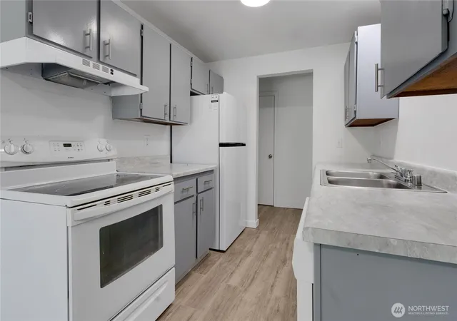 Photo 3 of Single family home for sale at 3734 N Baltimore St, Tacoma, WA 98407 | MLS# NWM2568643 | Listing updated on 2026-09-22