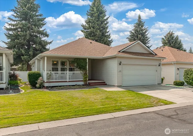 Photo 3 of Sale Pending at 13716 East 15th Ln, Spokane Valley, WA 99216 | MLS# NWM2568770 | Listing updated on 2026-10-12
