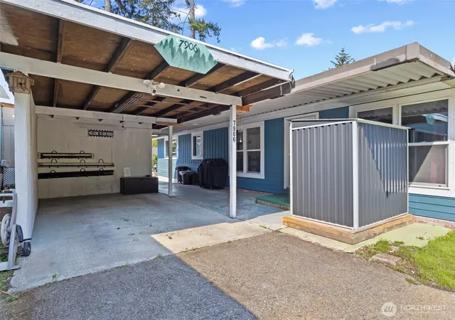 Photo 2 of Manufactured home for sale at 7906 58th Avenue E #83, Puyallup, WA 98371 | MLS# NWM2568980 | Listing updated on 2026-09-24