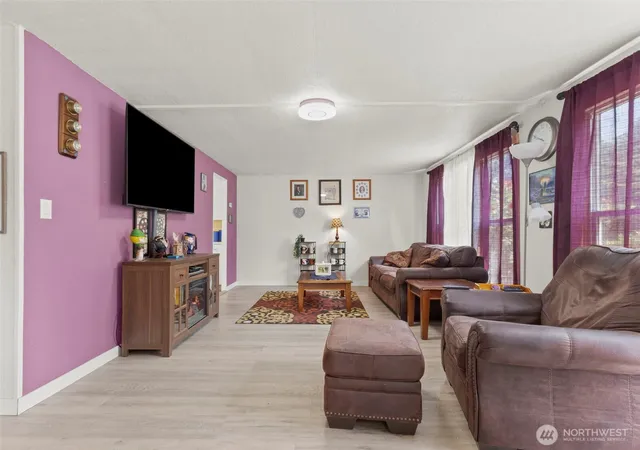 Photo 3 of Manufactured home for sale at 7906 58th Avenue E #83, Puyallup, WA 98371 | MLS# NWM2568980 | Listing updated on 2026-09-24
