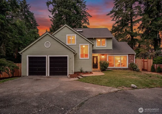 Photo 1 of Sale Pending at 3943 S 271st Place, Kent, WA 98032 | MLS# NWM2569104 | Listing updated on 2026-10-01