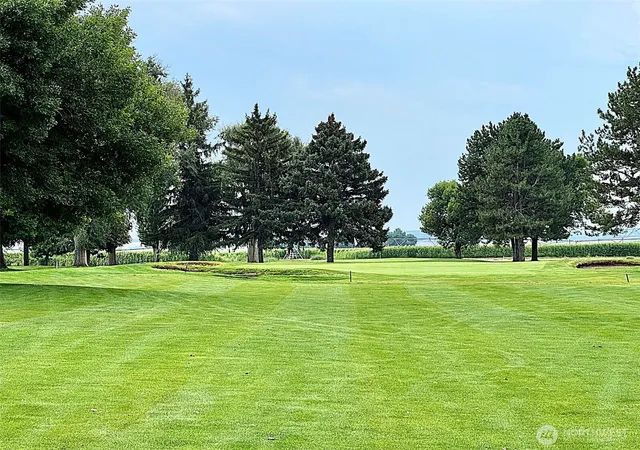 Photo 2 of Single family home for sale at 836 Meadowlark Ln, Othello, WA 99344 | MLS# NWM2569203 | Listing updated on 2026-09-23