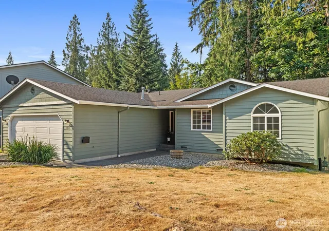 Photo 2 of Single family home for sale at 108 Noble Way, Granite Falls, WA 98252 | MLS# NWM2569204 | Listing updated on 2026-10-02