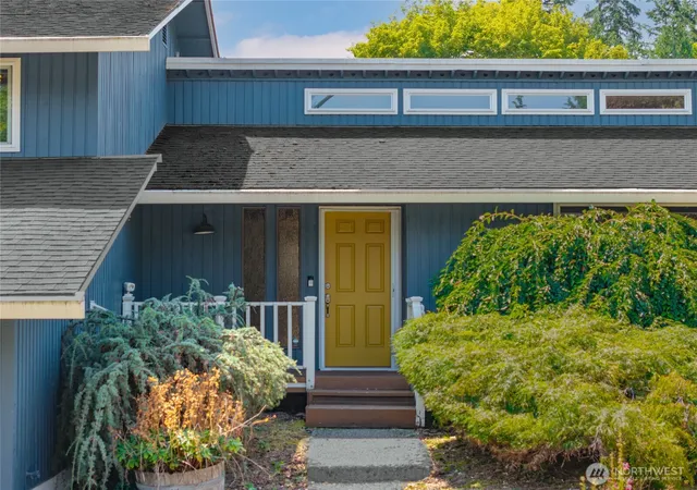 Photo 4 of Single family home for sale at 12923 SE 245th Street, Kent, WA 98030 | MLS# NWM2569322 | Listing updated on 2026-09-29