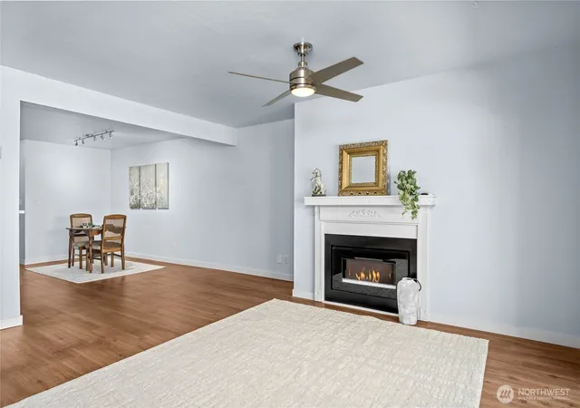 Photo 4 of Condo for sale at 2021 N Laventure Rd #404, Mount Vernon, WA 98273 | MLS# NWM2569387 | Listing updated on 2026-09-23