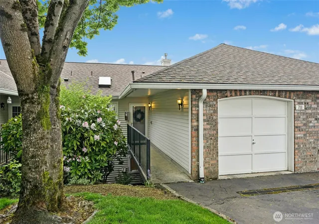 Photo 1 of Sale Pending at 7111 134th Court Se #D3, Newcastle, WA 98059 | MLS# NWM2569747 | Listing updated on 2026-09-25